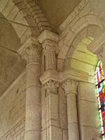 La Charite sur Loire - Eglise Notre-Dame - Pilier rehausse